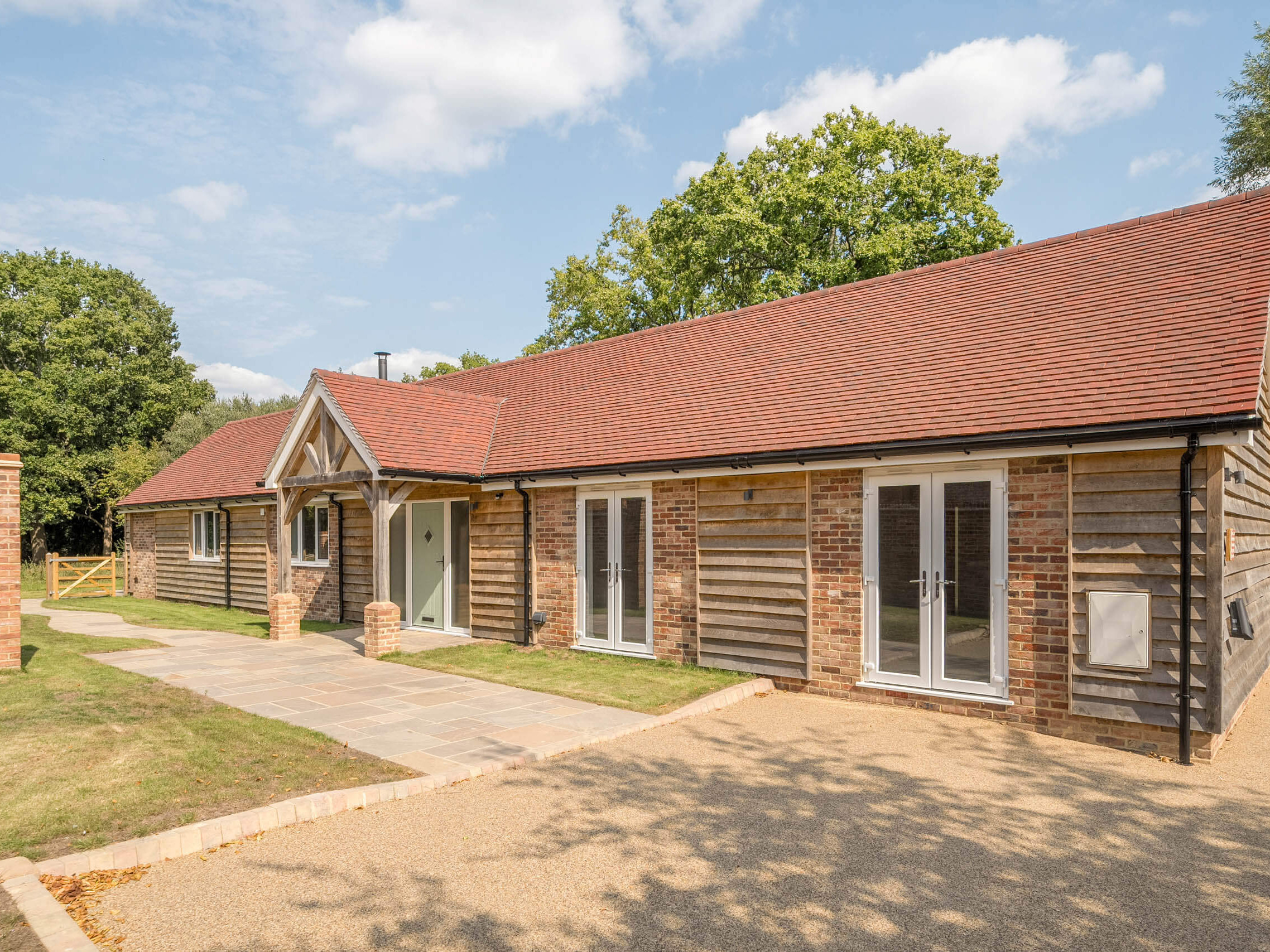 manor-court-farm-externals-1